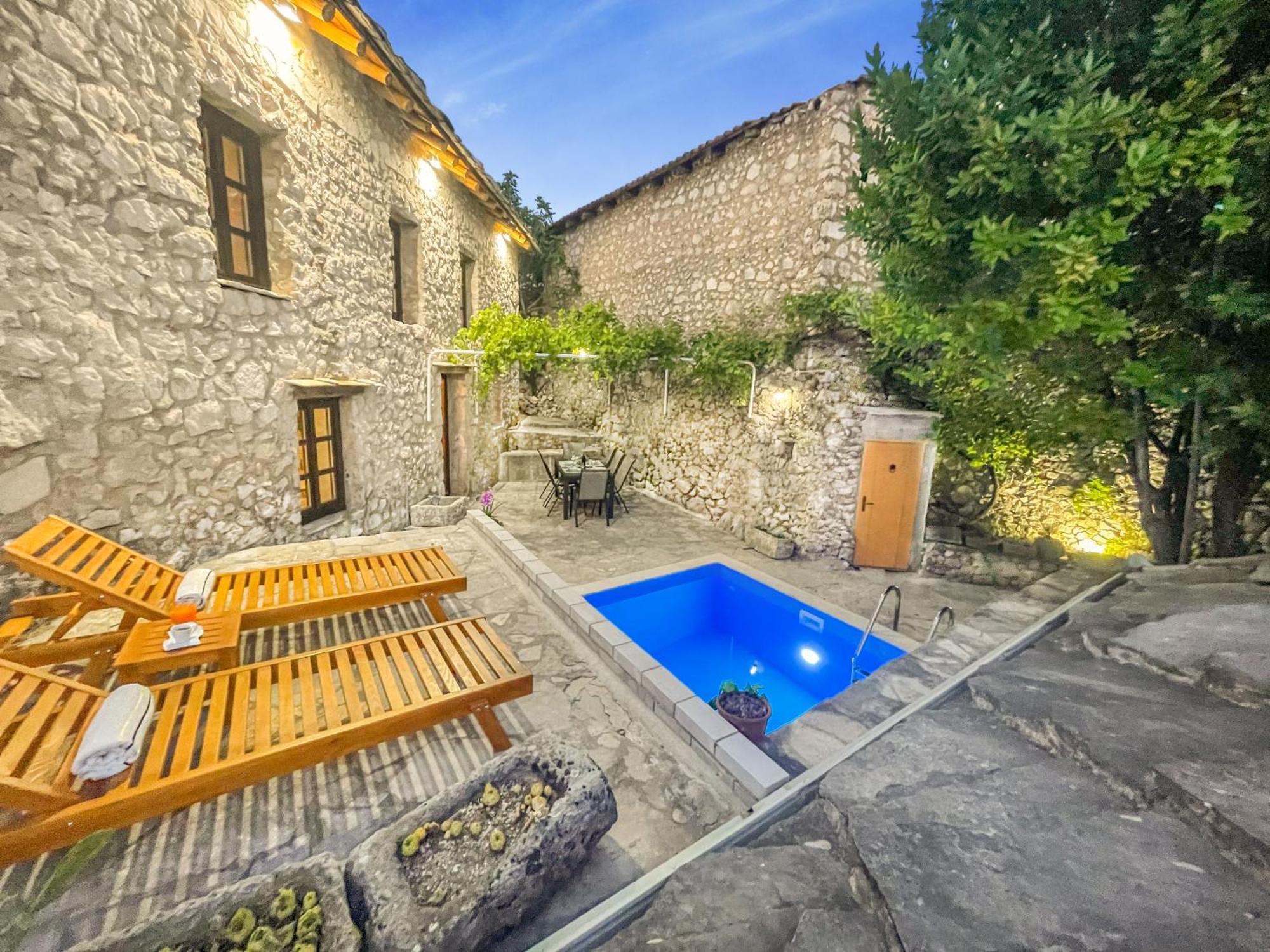 Villa Historic Pocitelj With Pool And Incredible Views On The River And Landmarks Exteriér fotografie