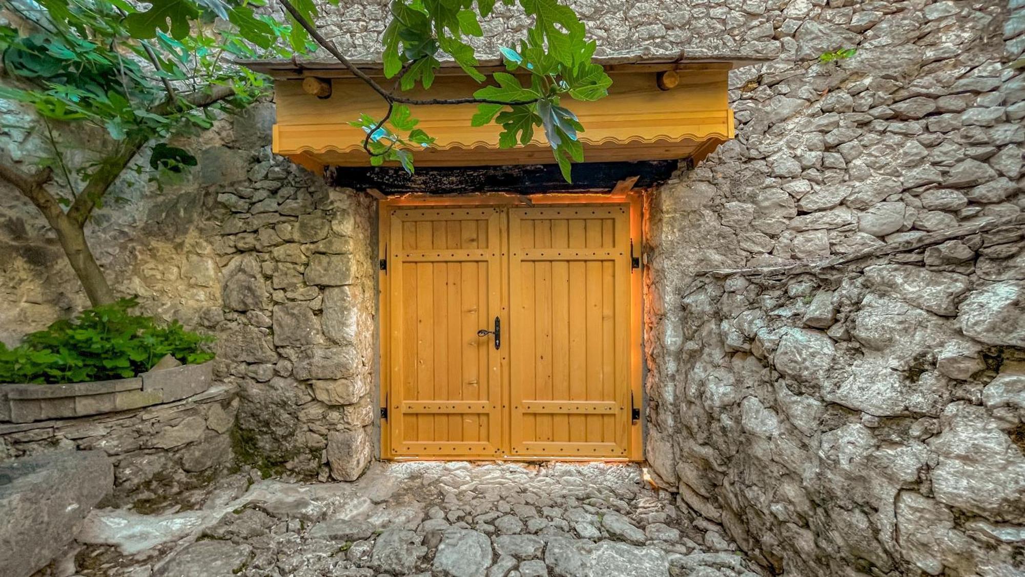 Villa Historic Pocitelj With Pool And Incredible Views On The River And Landmarks Exteriér fotografie